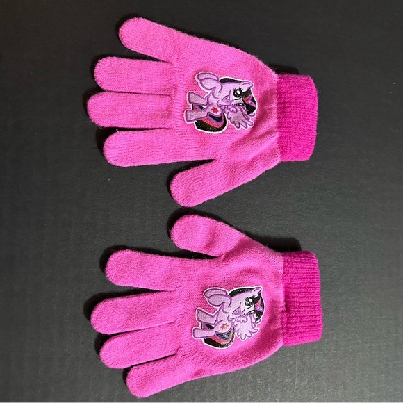 MY LITTLE PONY MLP YOUNG PINK KNIT GLOVES - Picture 2 of 4